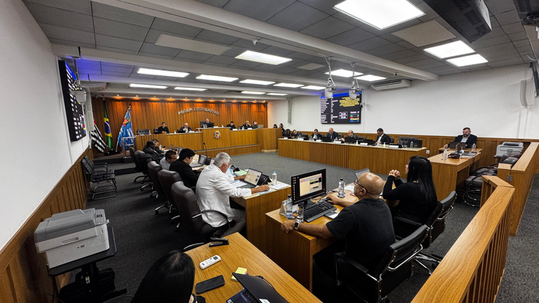 33ª Sessão Ordinária: Câmara aprecia 17 projetos nesta segunda, incluindo Auxílio Nutricional aos Servidores