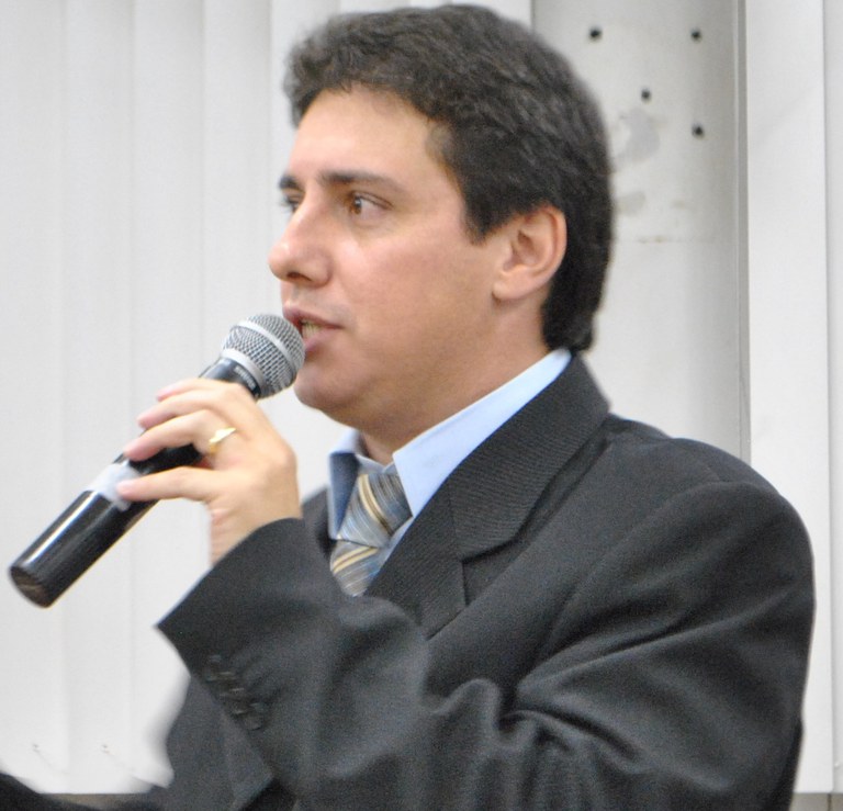 Alexandre Cachorrão cobra investimentos no Combate as Drogas.