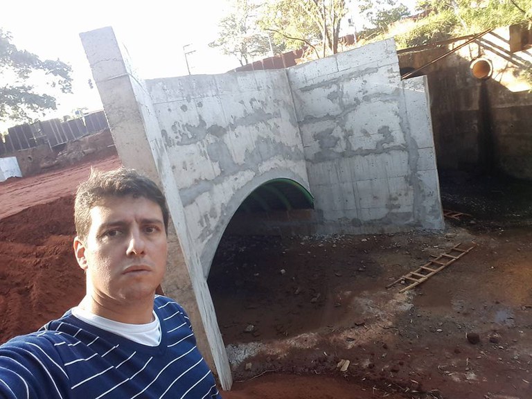 Alexandre Cachorrão pede Força Tarefa para o término da “Ponte da Otto Ribeiro” Alexandre Cachorrão pede Força Tarefa para o término da “Ponte da Otto Ribeiro”