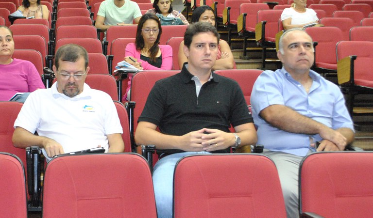 Alexandre e Valmir participam de evento sobre criança e adolescente na UNESP Alexandre e Valmir participam de evento sobre criança e adolescente na UNESP