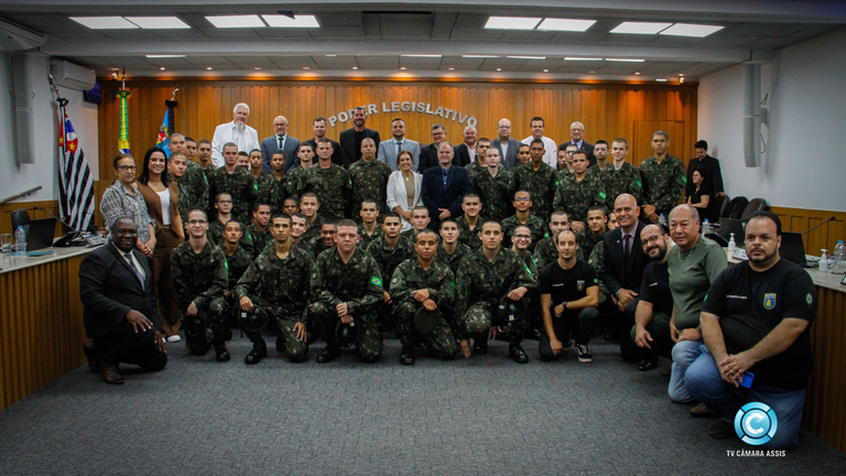 Por unanimidade parlamentares são favoráveis ao auxílio mensal de R$ 250 para os jovens atiradores