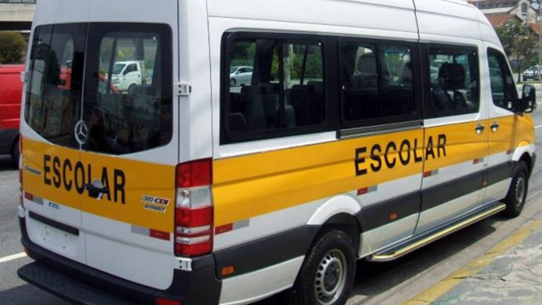Assis mantém prazo para regularização de táxis e vans escolares até 20 de fevereiro