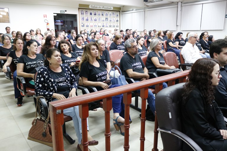 Câmara aprova Gratificação de Valorização de Gestão Pedagógica Câmara aprova Gratificação de Valorização de Gestão Pedagógica
