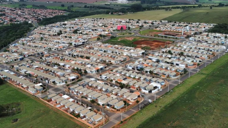 Reconhecimento valoriza e celebra histórias de vida dedicadas ao Ensino