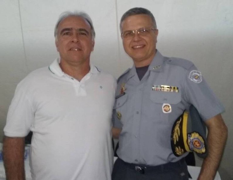 Câmara de Assis congratula-se com Coronel Franco Câmara de Assis congratula-se com Coronel Franco