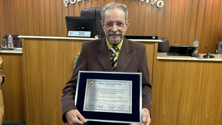 Câmara de Assis homenageia Dr. Mário Monteiro Filho com ‘Título de Cidadão Benemérito’