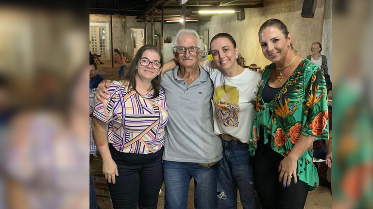 Câmara Municipal concede Título de Cidadão Assisense a Sérgio José Berti, o “Bolão” Câmara Municipal concede Título de Cidadão Assisense a Sérgio José Berti, o “Bolão”