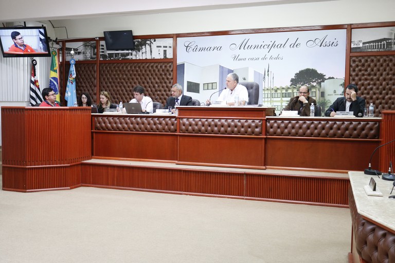 Câmara Municipal inicia oitivas para apurar denúncia Câmara Municipal inicia oitivas para apurar denúncia