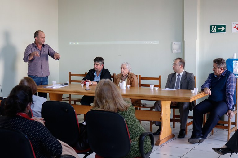 Câmara participa de reunião sobre a transição da gestão da UPA ao município Câmara participa de reunião sobre a transição da gestão da UPA ao município