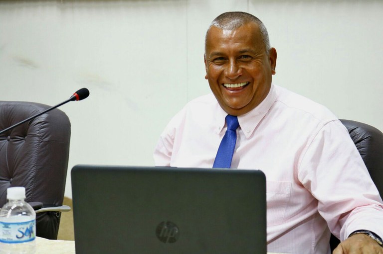 Câmara recebe projeto do executivo sobre o desdobramento de lotes urbanos inferiores a 150m² Câmara recebe projeto do executivo sobre o desdobramento de lotes urbanos inferiores a 150m²