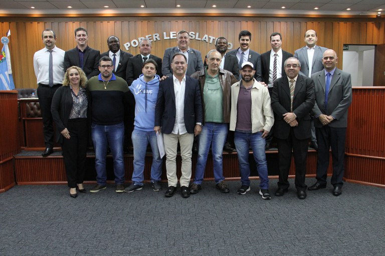 Damistas assisenses recebem Moção de Congratulações e Aplausos na Câmara Municipal Damistas assisenses recebem Moção de Congratulações e Aplausos na Câmara Municipal