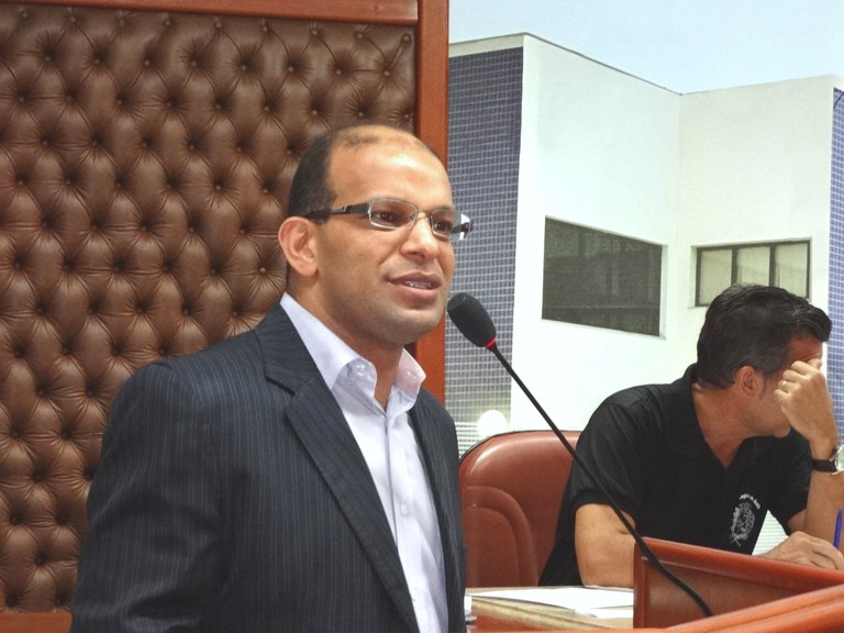 Em Sessão Ordinária, Roque Vinícius fala sobre a permanência da Oncologia em Assis Em Sessão Ordinária, Roque Vinícius fala sobre a permanência da Oncologia em Assis