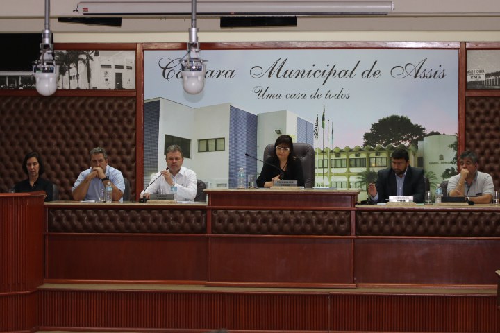 Encontro debate sobre saúde pública e a importância do trabalho em rede Encontro debate sobre saúde pública e a importância do trabalho em rede