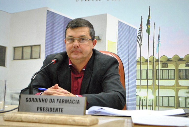 Gordinho define 11 milhões de reais para a pauta da sessão desta terça-feira, dia 08 Gordinho define 11 milhões de reais para a pauta da sessão desta terça-feira, dia 08