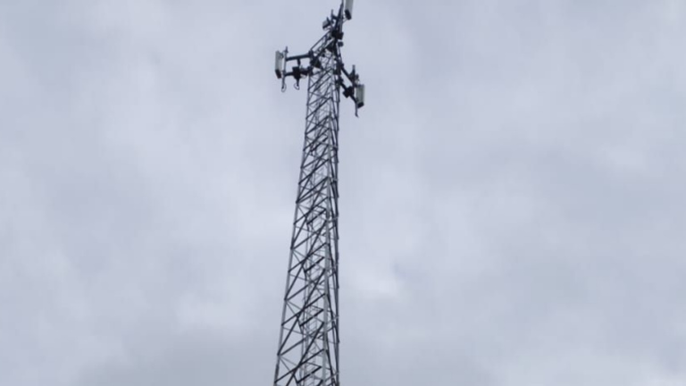 Requerimento solicita ao Executivo esclarecimentos sobre licenciamento, segurança e cumprimento da legislação vigente