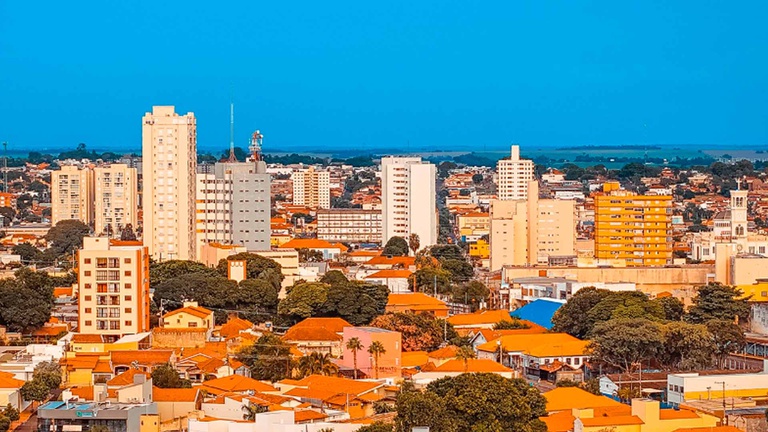 Legislativo solicita informações sobre andamento do Plano Diretor Municipal Legislativo solicita informações sobre andamento do Plano Diretor Municipal