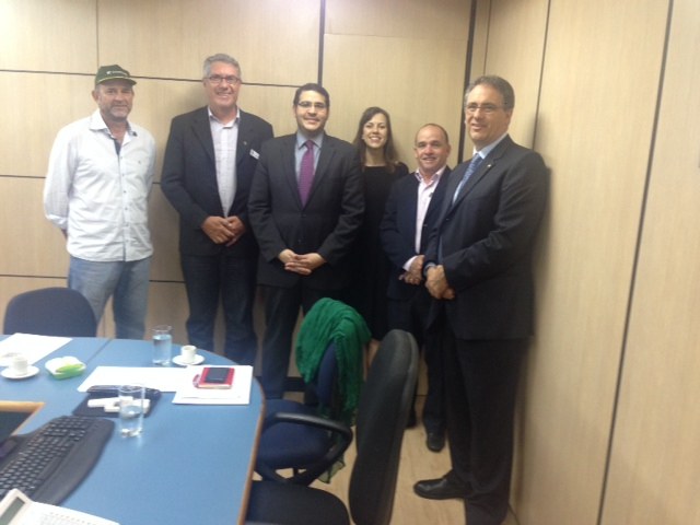 Lideranças vão a Brasília discutir instalação do Curso de Medicina Lideranças vão a Brasília discutir instalação do Curso de Medicina