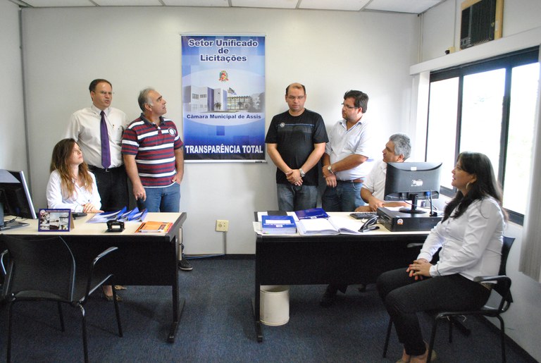 Mattioli inaugura setor de licitação unificada na Câmara Municipal Mattioli inaugura setor de licitação unificada na Câmara Municipal