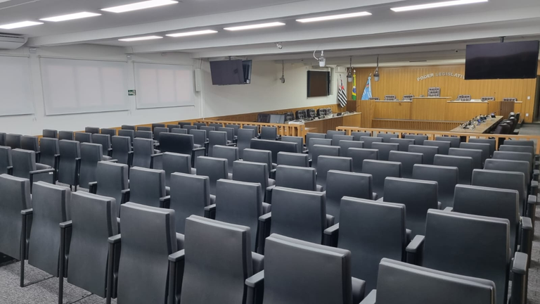 Nesta segunda-feira vereadores se reúnem para a 29ª sessão ordinária Nesta segunda-feira vereadores se reúnem para a 29ª sessão ordinária