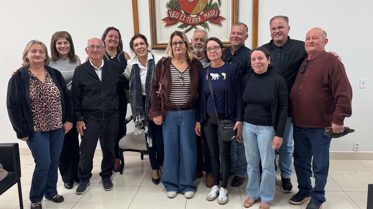 Paulinho Mattioli intermedeia reunião entre moradores e prefeita sobre ponte da Água do Matão Paulinho Mattioli intermedeia reunião entre moradores e prefeita sobre ponte da Água do Matão