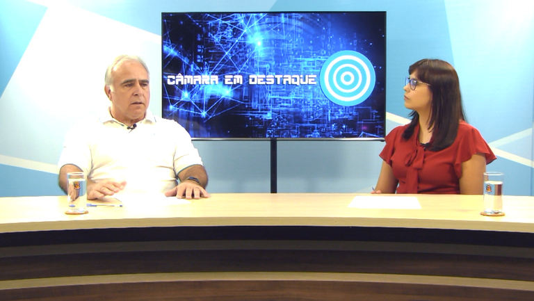 Presidente da Câmara debate diversos assuntos na TV Câmara Assis Presidente da Câmara debate diversos assuntos na TV Câmara Assis