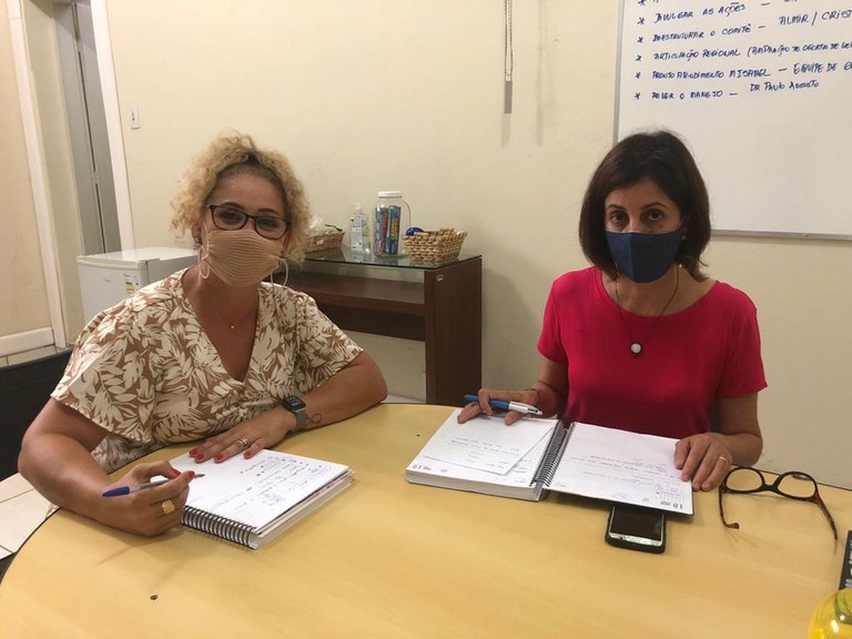 Reunião com a Secretária da Saúde sobre o UPA, Fila de Exames e Implantação de UBS no Residencial Colinas Reunião com a Secretária da Saúde sobre o UPA, Fila de Exames e Implantação de UBS no Residencial Colinas