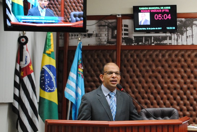 Roque Vinícius fala sobre o fim do foro privilegiado aos políticos Roque Vinícius fala sobre o fim do foro privilegiado aos políticos
