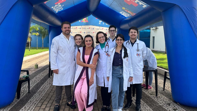 Santa Casa promove ação com orientações de combate à hipertensão arterial em Assis Santa Casa promove ação com orientações de combate à hipertensão arterial em Assis