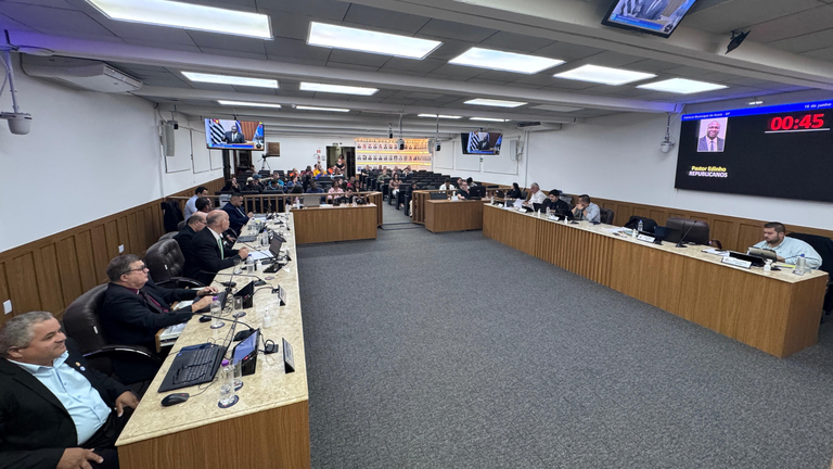 Vigésima sessão ordinária tem sete aprovações e um adiamento Vigésima sessão ordinária tem sete aprovações e um adiamento