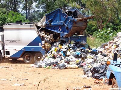 Timba apresenta emenda sobre resíduos sólidos ao Orçamento de 2016 Timba apresenta emenda sobre resíduos sólidos ao Orçamento de 2016