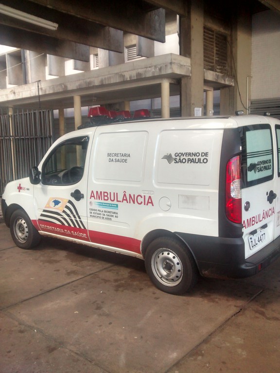 Timba constata, “cidade só tem uma ambulância” Timba constata, “cidade só tem uma ambulância”