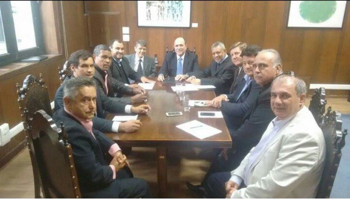 Timba, Romagnoli e Sargento Valmir representando a UVESP regional, solicitam em São Paulo, suspensão dos pedágios na região de Assis Timba, Romagnoli e Sargento Valmir representando a UVESP regional, solicitam em São Paulo, suspensão dos pedágios na região de Assis