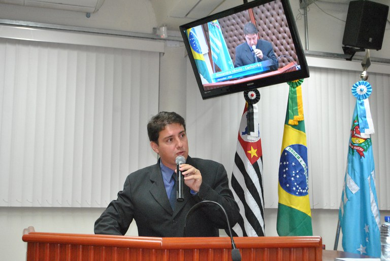 Vereador Alexandre cobra a construção do prédio da FATEC Vereador Alexandre cobra a construção do prédio da FATEC