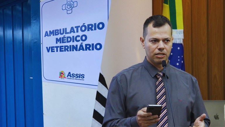 Vereador analisa requerimentos sem resposta do Poder Executivo