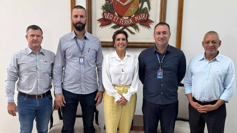 Vereador João da Silva Timba (PRD) articula vinda de nova empresa para Assis Vereador João da Silva Timba (PRD) articula vinda de nova empresa para Assis