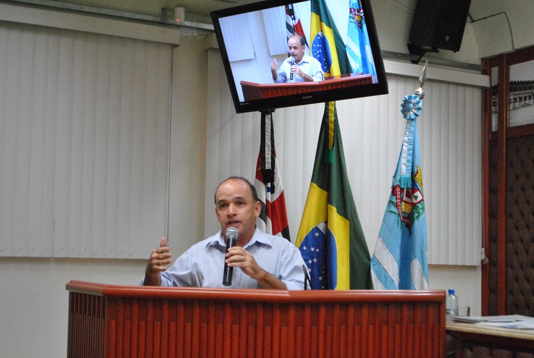 Vereador Jose Luiz Garcia do PT requer informações do D.E.R. sobre as obras entre Assis e Tarumã Vereador Jose Luiz Garcia do PT requer informações do D.E.R. sobre as obras entre Assis e Tarumã