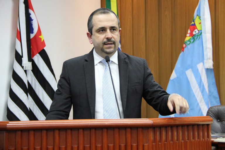 Vereador questiona fornecimento de gravações de câmeras de monitoramento Vereador questiona fornecimento de gravações de câmeras de monitoramento