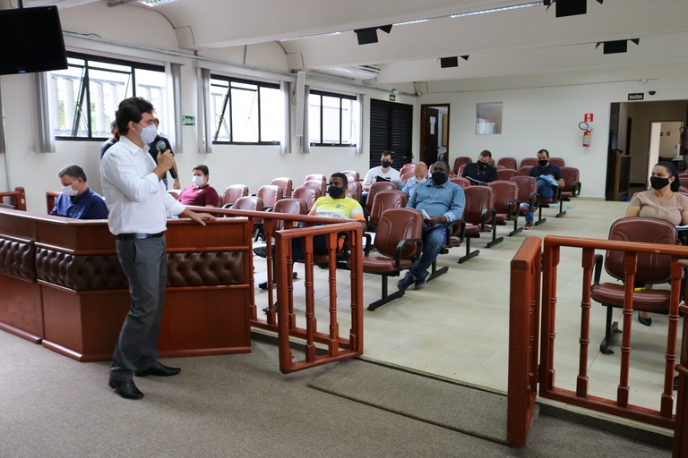 Vereadores participam de Palestra e Treinamento na Câmara Municipal Vereadores participam de Palestra e Treinamento na Câmara Municipal
