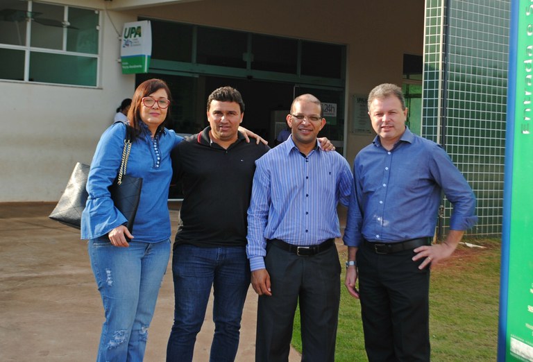 Vereadores visitam a UPA Vereadores visitam a UPA